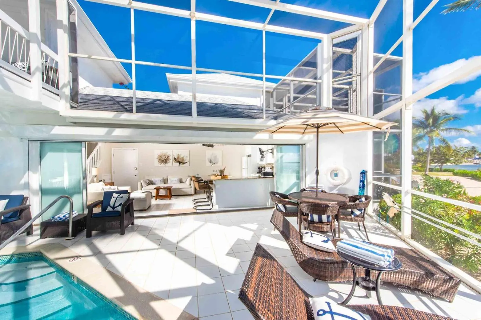 Apartman Pools Of The Kai 6 - Beachfront Condo With Private Pool Atrium, Modern Kitchen, And Outdoor Grill Driftwood Village