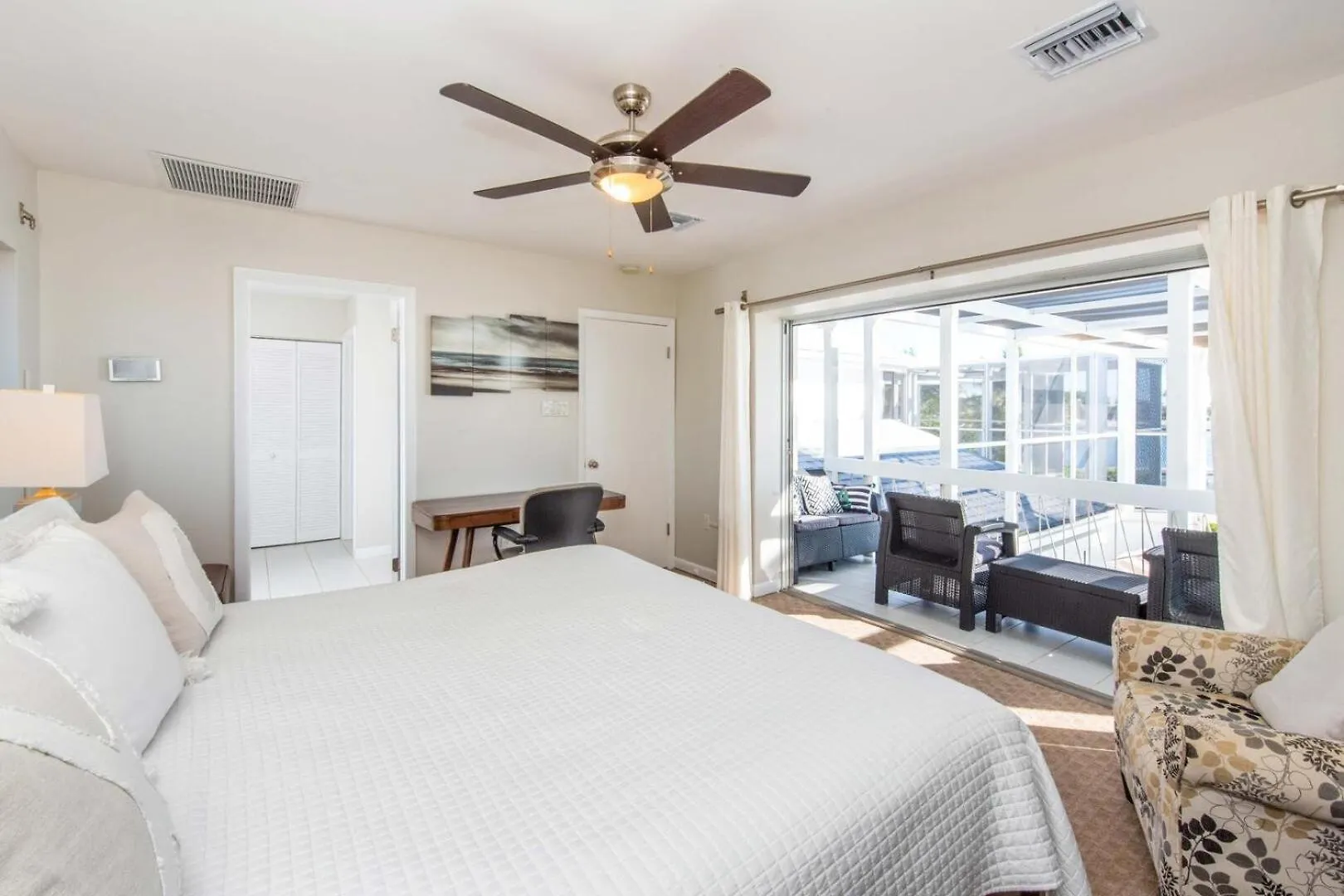 Pools Of The Kai 6 - Beachfront Condo With Private Pool Atrium, Modern Kitchen, And Outdoor Grill Driftwood Village 0*,